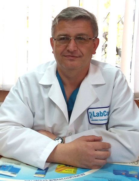 Лікар анестезіолог Радчук Віталій Миколайович