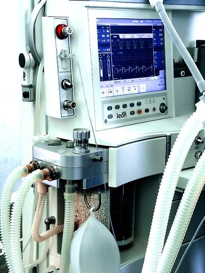  сучасний апарат штучної вентиляції легень «Гамільтон С-3»
